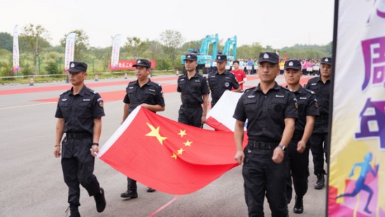 风华十九载，携手再腾飞！——庆祝开云手机在线登陆入口智能成立十九周年表彰会暨趣味运动会